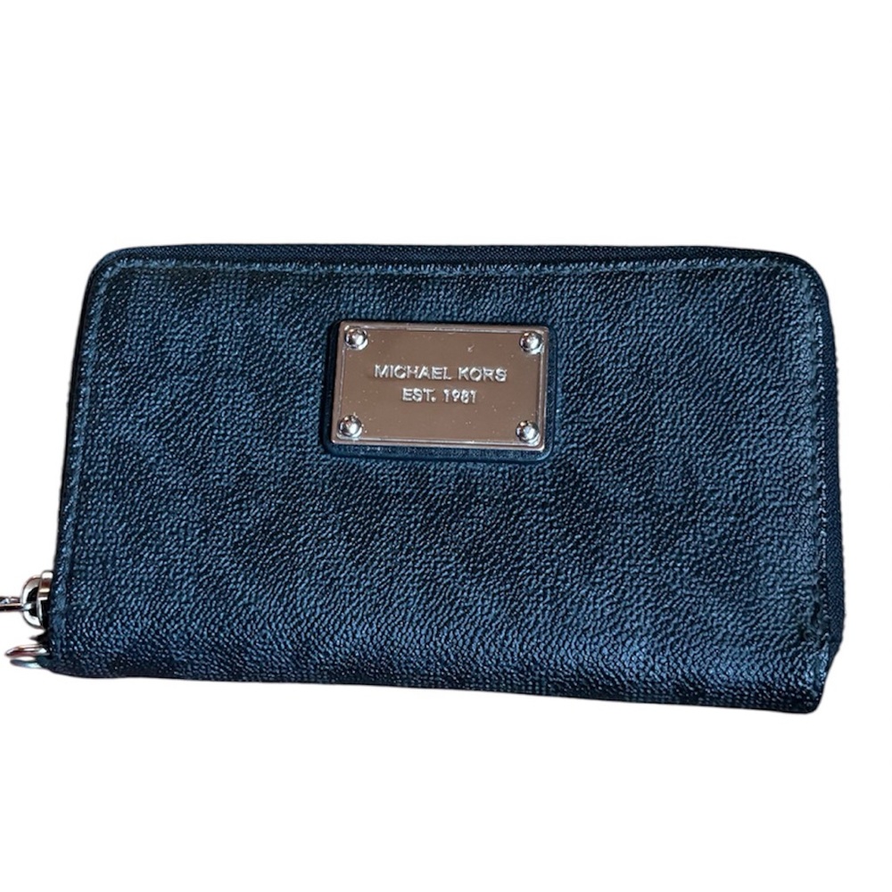 Michael Kors Textured Black Wallet